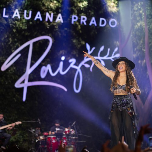 Lauana Prado faz ensaio do audiovisual “Raiz Belo Horizonte” no Villa Country nesta terça