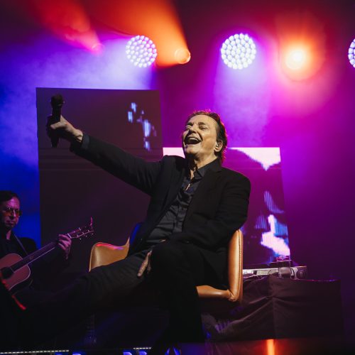 Fábio Jr. esgota ingressos em duas noites consecutivas e emociona público de São Paulo